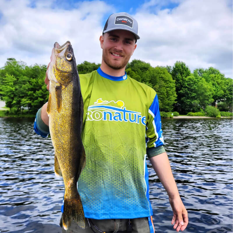 MATÉRIEL DE PÊCHE ADAPTÉ AU DORÉ