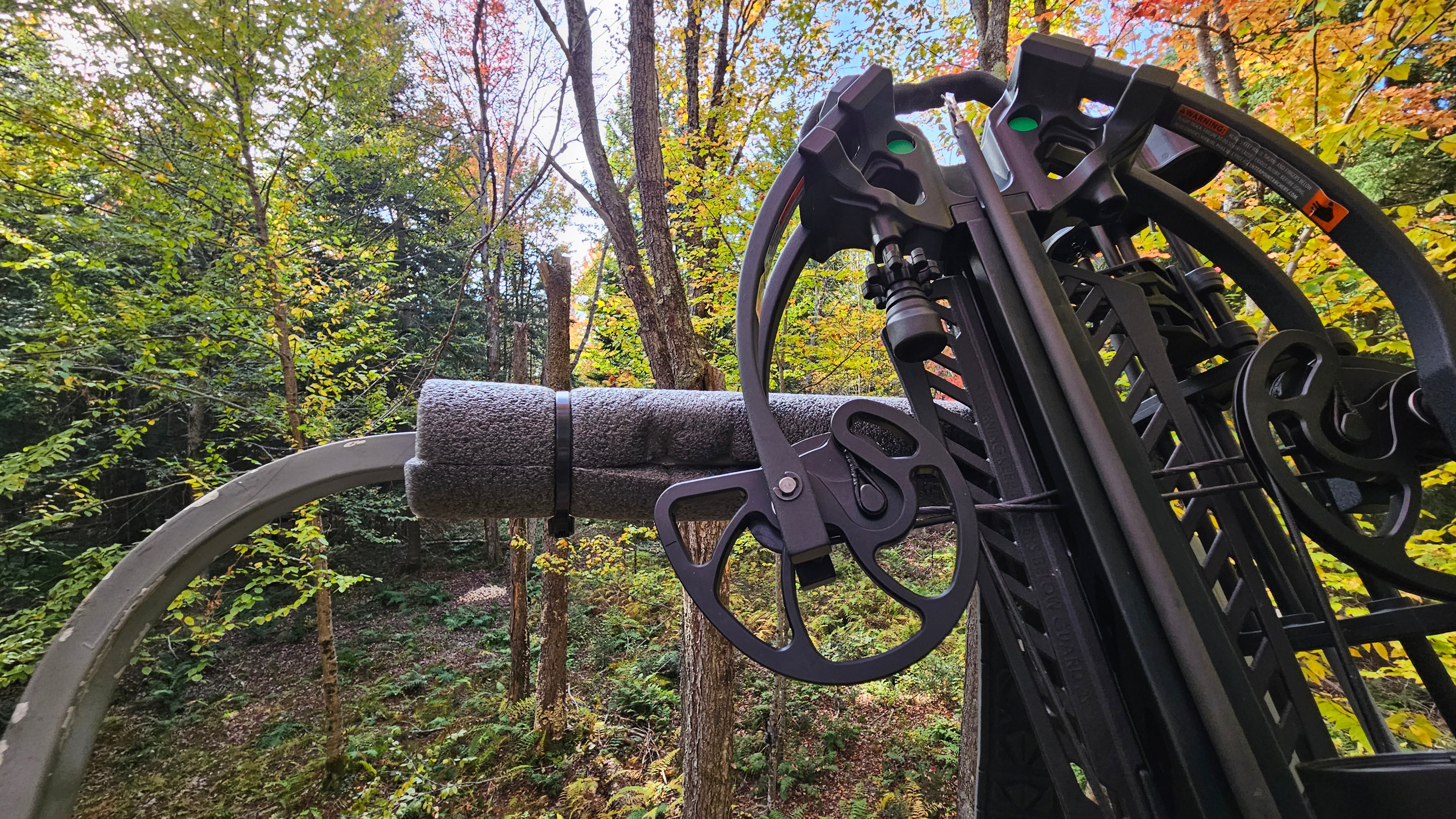 Préparation pour la chasse à l'arbalète