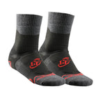 Chaussettes Performance Plus rouge et noir